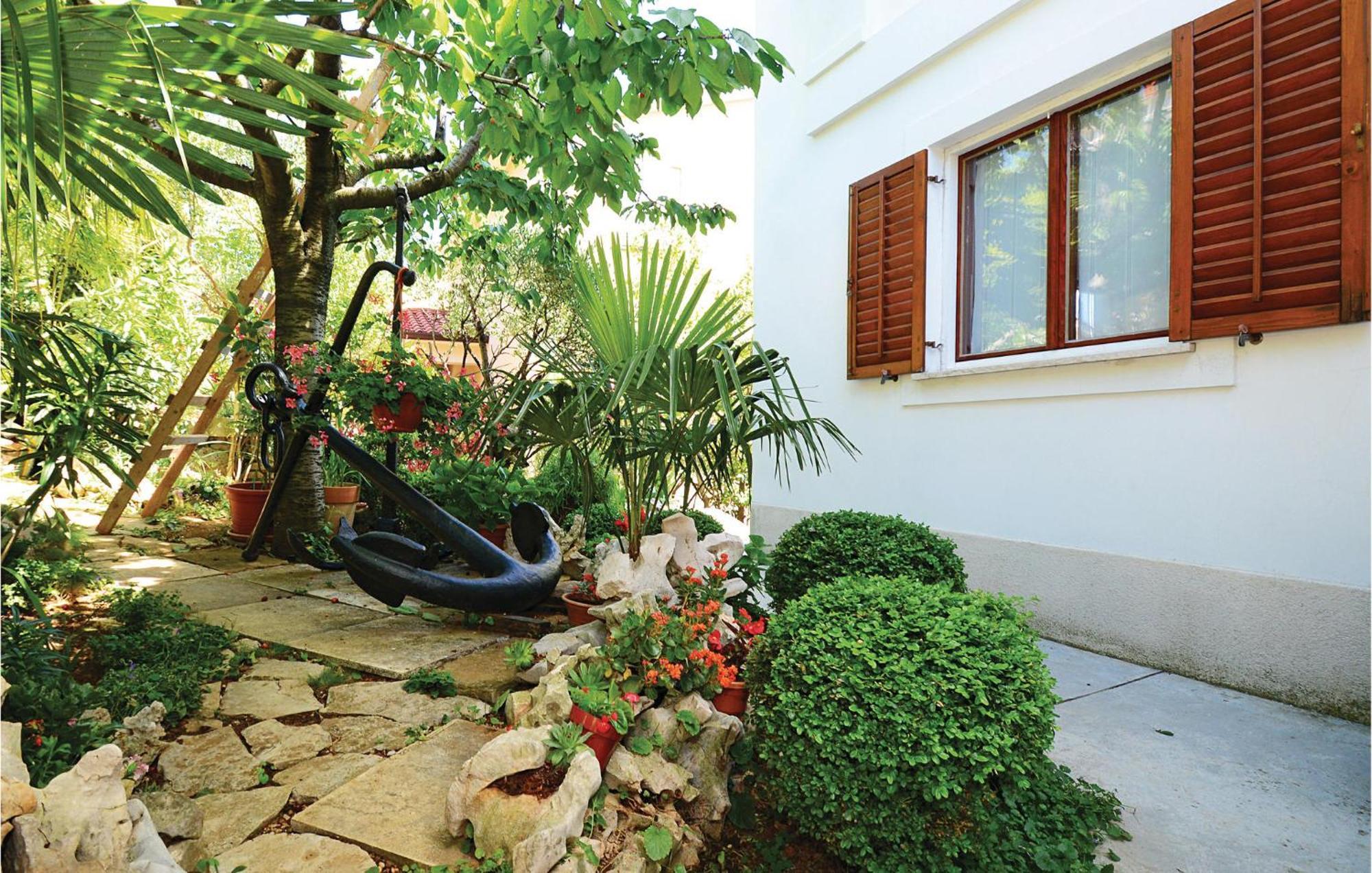 Beautiful Apartment In Rabac With Kitchen Экстерьер фото